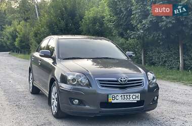 Седан Toyota Avensis 2008 в 