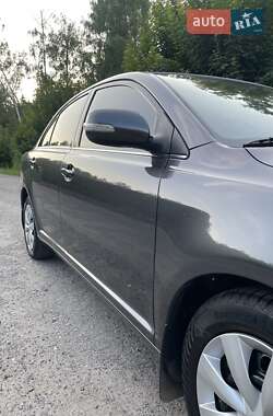 Седан Toyota Avensis 2008 в 