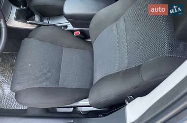 Седан Toyota Avensis 2008 в 