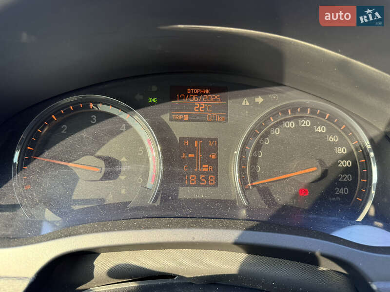 Універсал Toyota Avensis 2009 в Житомирі