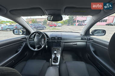Универсал Toyota Avensis 2008 в 