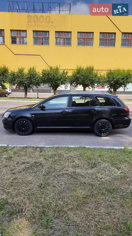 Универсал Toyota Avensis 2004 в Черкассах
