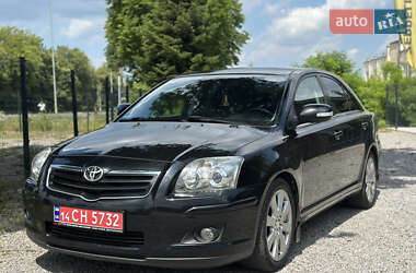 Лифтбек Toyota Avensis 2007 в Виннице