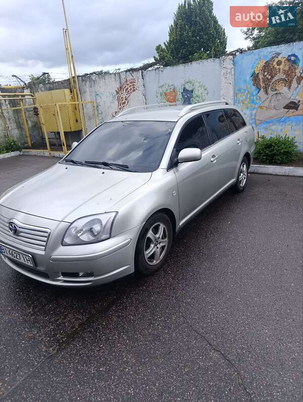 Универсал Toyota Avensis 2003 в Кременчуге