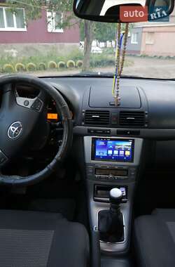 Универсал Toyota Avensis 2008 в 