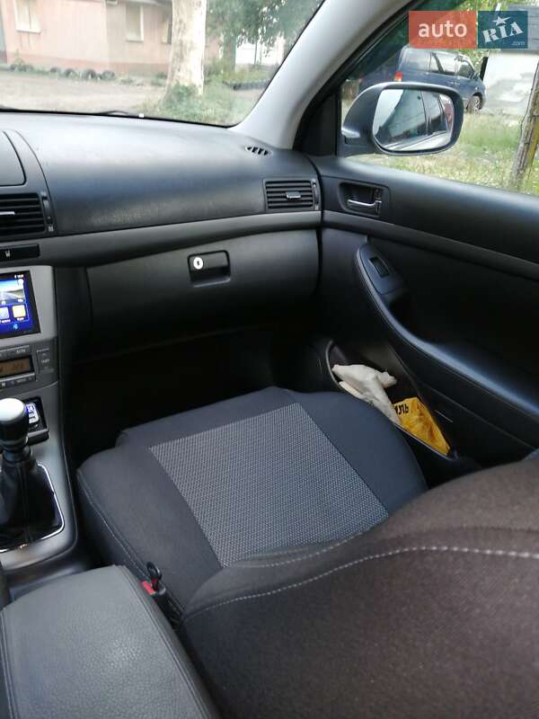 Универсал Toyota Avensis 2008 в Хмельницком