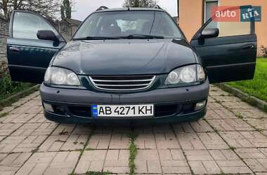 Універсал Toyota Avensis 1999 в Вінниці