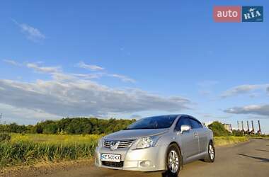 Седан Toyota Avensis 2011 в Желтых Водах