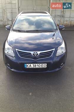 Универсал Toyota Avensis 2009 в Киеве