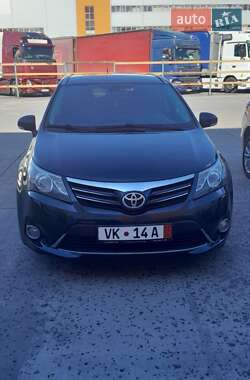 Універсал Toyota Avensis 2012 в Києві