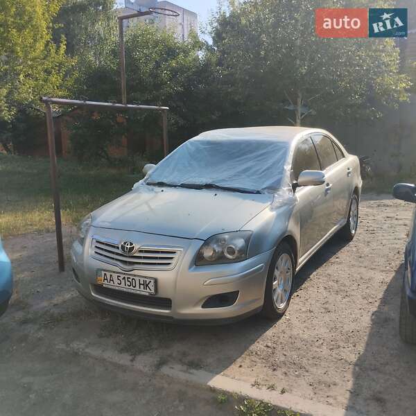 Toyota Avensis 2008