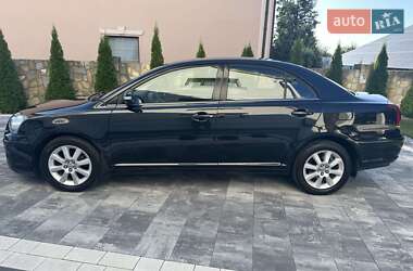 Седан Toyota Avensis 2007 в Івано-Франківську