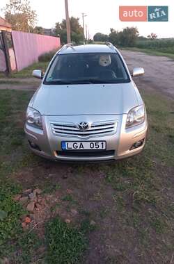 Универсал Toyota Avensis 2008 в Павлограде