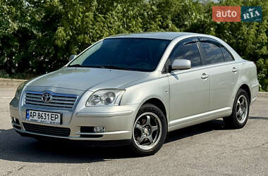 Седан Toyota Avensis 2005 в Запорожье