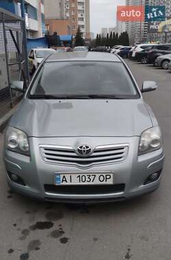 Седан Toyota Avensis 2007 в Краматорске