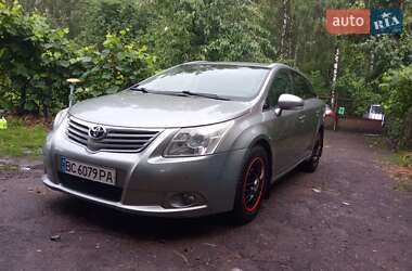 Універсал Toyota Avensis 2011 в Львові