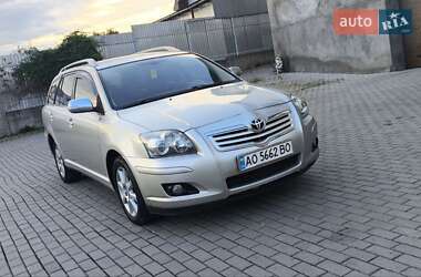 Универсал Toyota Avensis 2006 в Мукачево