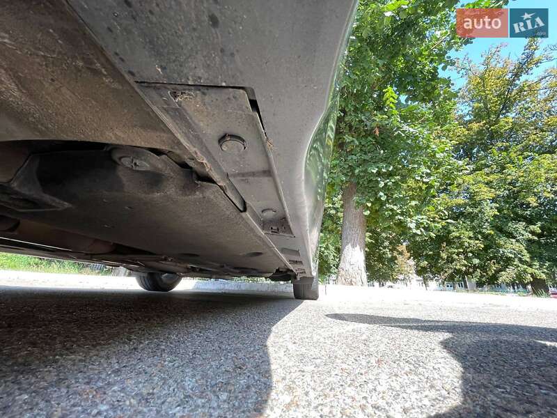 Универсал Toyota Avensis 2008 в Чернигове