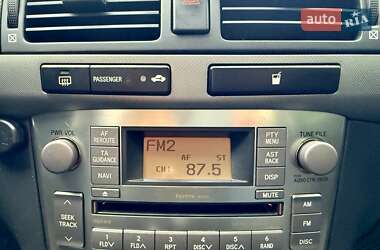Седан Toyota Avensis 2008 в 