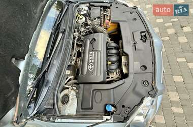 Седан Toyota Avensis 2008 в 