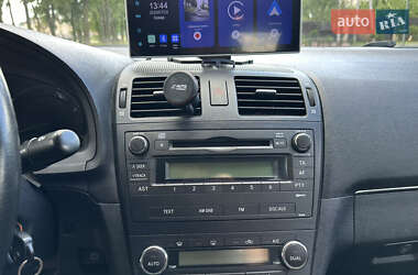 Седан Toyota Avensis 2008 в 