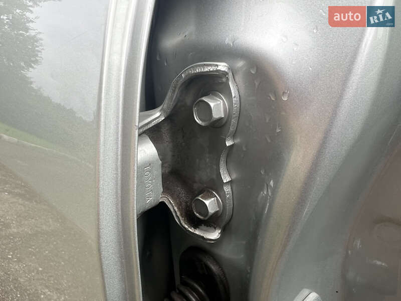 Седан Toyota Avensis 2008 в Трускавце