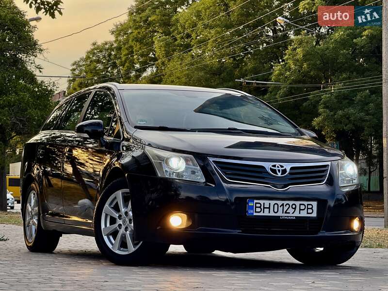 Универсал Toyota Avensis 2009 в Одессе