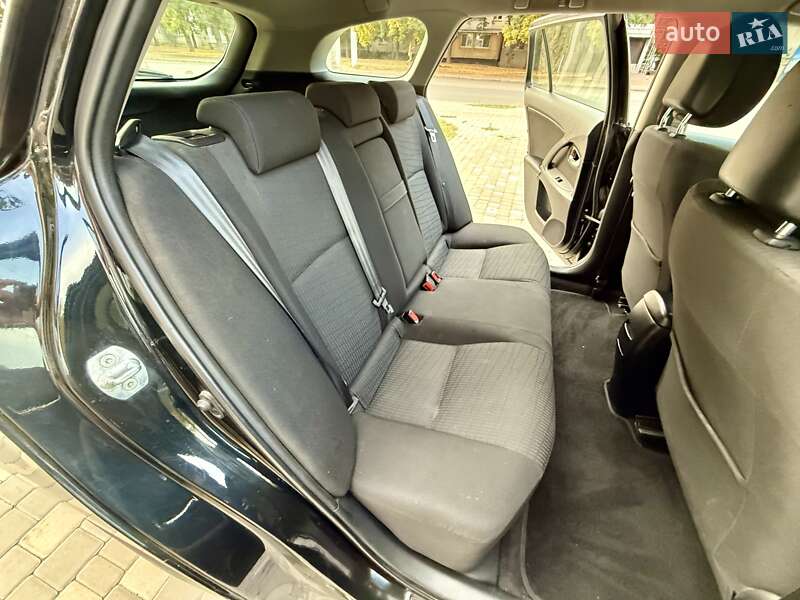 Универсал Toyota Avensis 2009 в Одессе