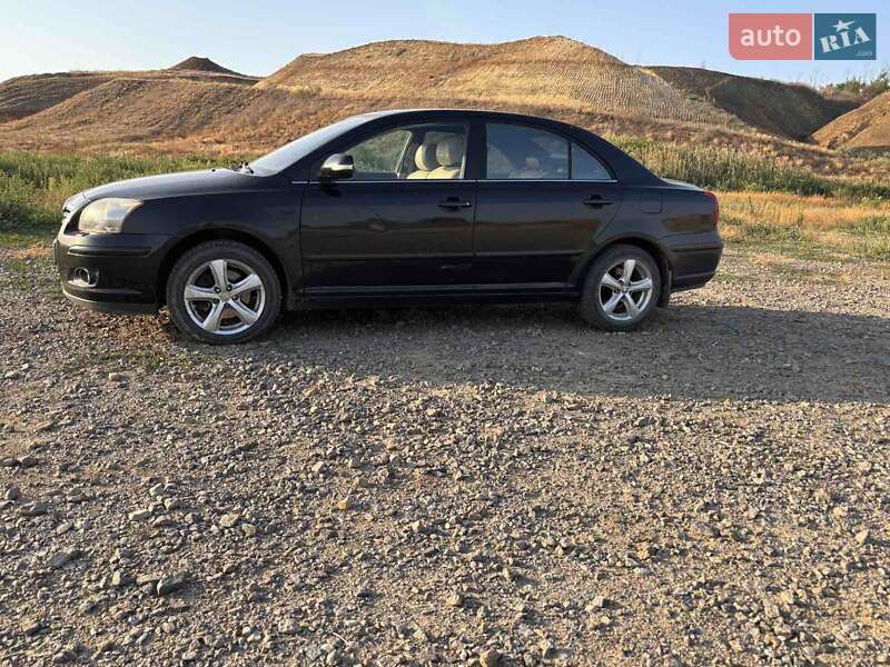 Седан Toyota Avensis 2003 в Овидиополе фото 12 Седан Toyota Avensis 2003 в Овидиополе