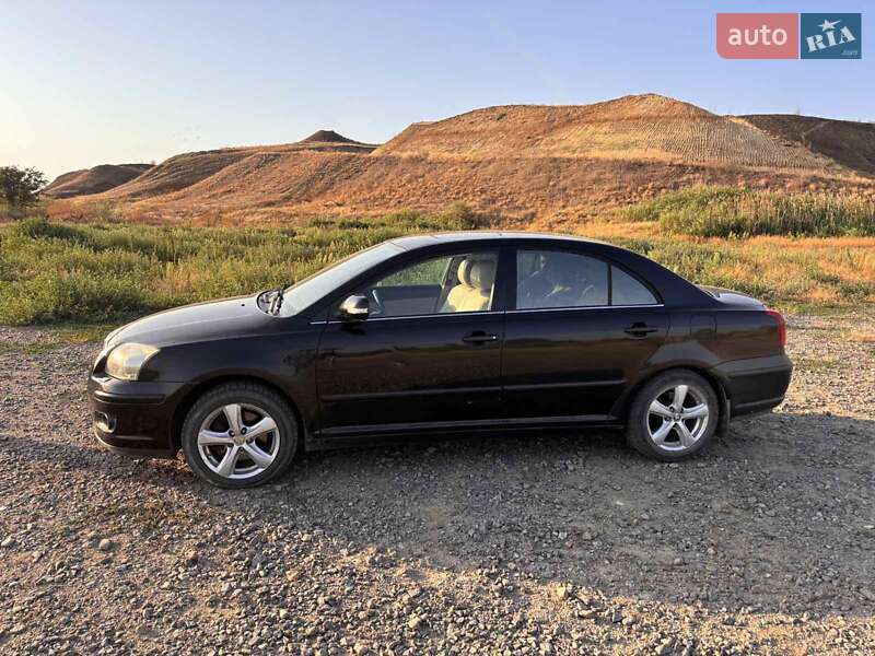 Седан Toyota Avensis 2003 в Овидиополе фото 17 Седан Toyota Avensis 2003 в Овидиополе