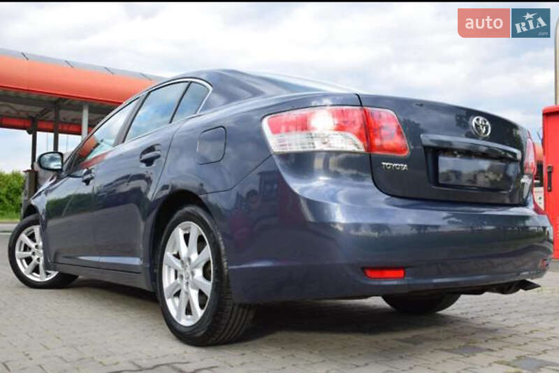 Седан Toyota Avensis 2011 в Николаеве фото 15 Седан Toyota Avensis 2011 в Николаеве