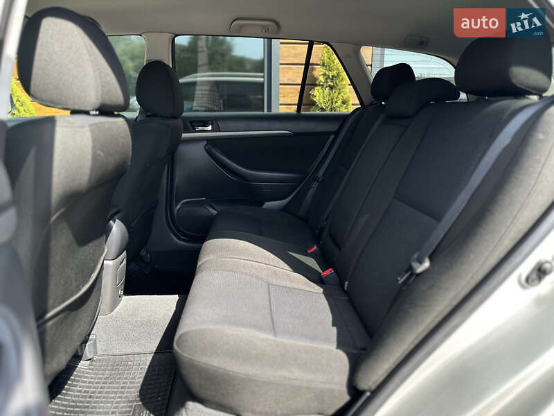 Универсал Toyota Avensis 2008 в Шептицькому