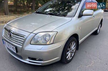 Седан Toyota Avensis 2003 в Николаеве