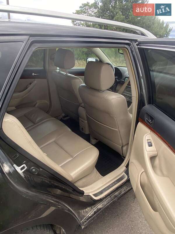 Toyota Avensis 2005