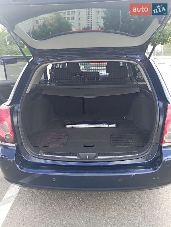 Универсал Toyota Avensis 2006 в Вышгороде фото 5 Универсал Toyota Avensis 2006 в Вышгороде