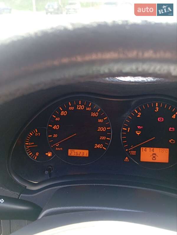 Универсал Toyota Avensis 2006 в Вышгороде фото 13 Универсал Toyota Avensis 2006 в Вышгороде