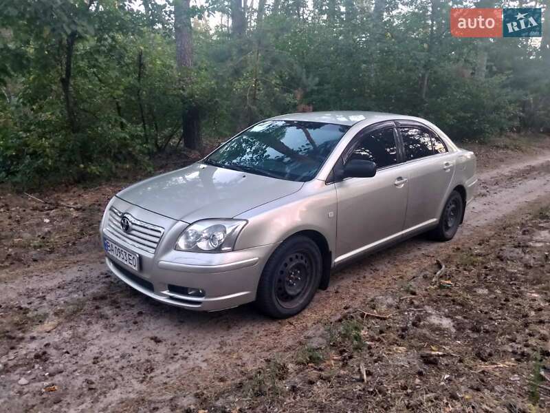 Toyota Avensis 2003