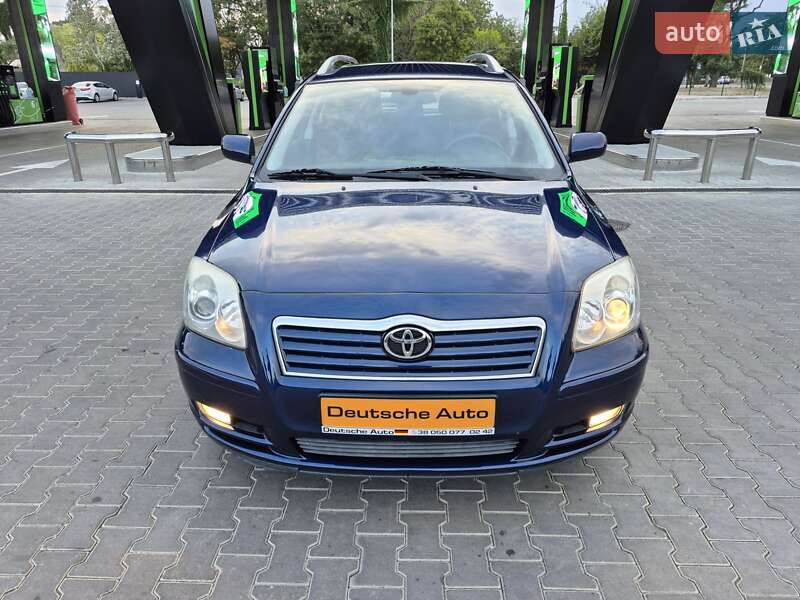 Универсал Toyota Avensis 2003 в Одессе