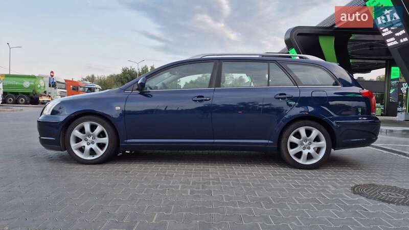 Универсал Toyota Avensis 2003 в Одессе