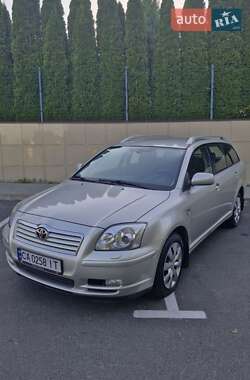 Універсал Toyota Avensis 2003 в Умані
