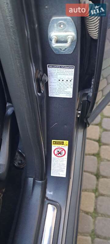 Седан Toyota Avensis 2007 в Хоросткові