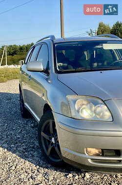 Универсал Toyota Avensis 2005 в 
