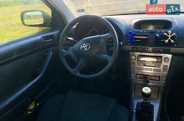 Универсал Toyota Avensis 2005 в 