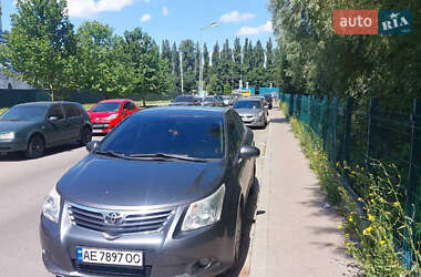 Седан Toyota Avensis 2011 в Києві