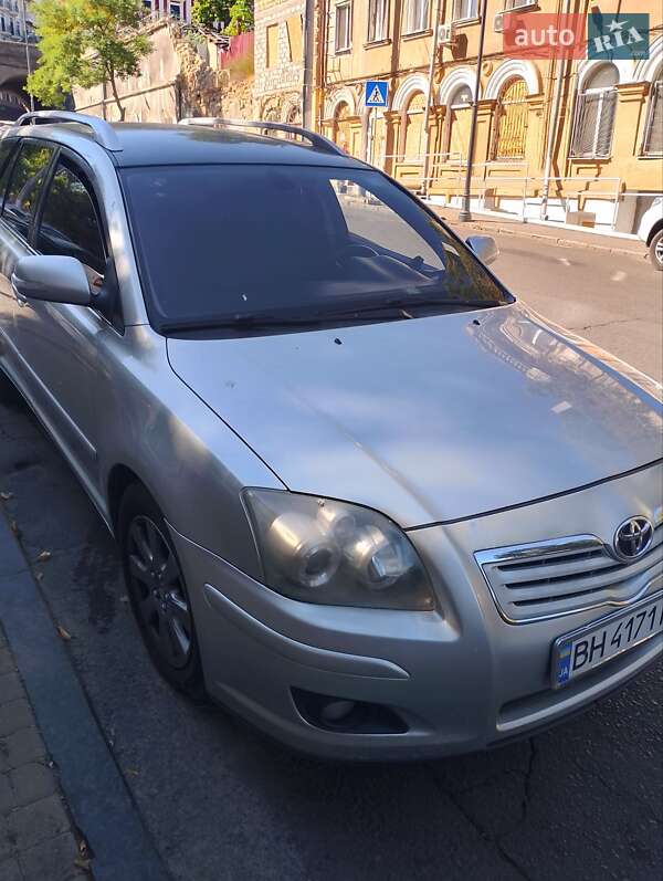 Универсал Toyota Avensis 2008 в Одессе
