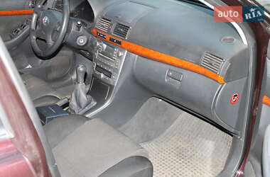 Седан Toyota Avensis 2008 в Харькове