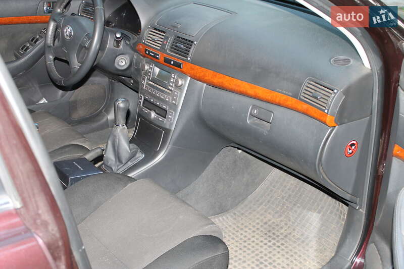 Седан Toyota Avensis 2008 в Харькове фото 7 Седан Toyota Avensis 2008 в Харькове