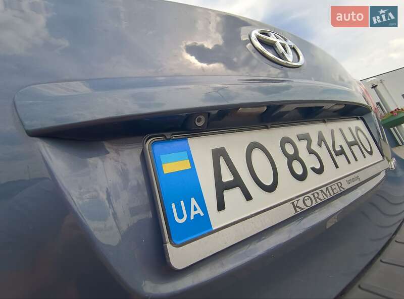 Универсал Toyota Avensis 2011 в Хмельницком