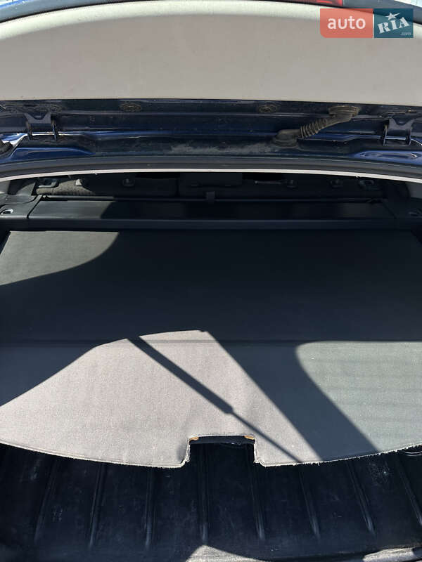 Универсал Toyota Avensis 2005 в Днепре