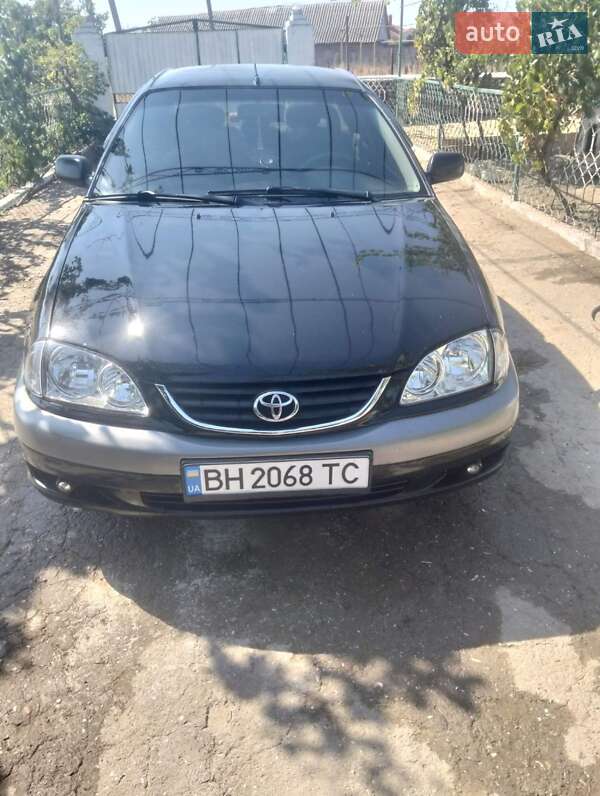 Toyota Avensis 2000 Toyota Avensis 2000